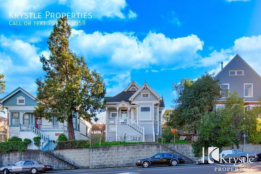 1st image of 909 Georgia St #A