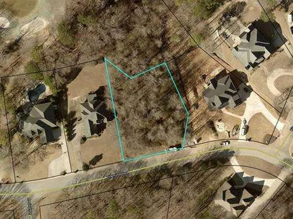 202 Pinehurst Way, Carrollton, GA 30116