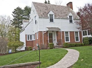 1058 Blackridge Rd, Pittsburgh, PA 15235