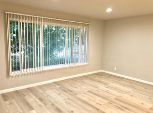 3165 Alma St, Palo Alto, CA 94306