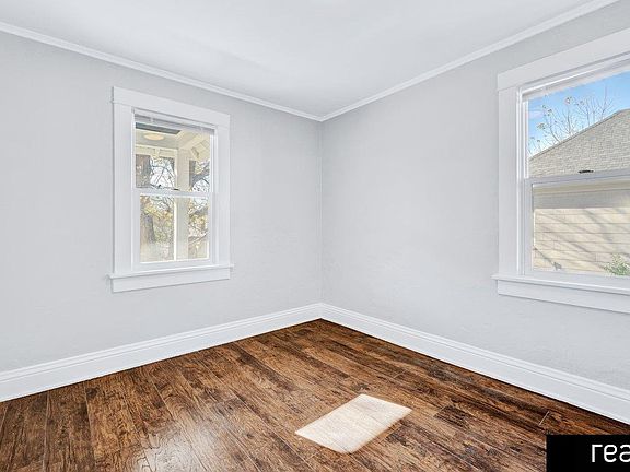 5th image of 6542 Pinkney St