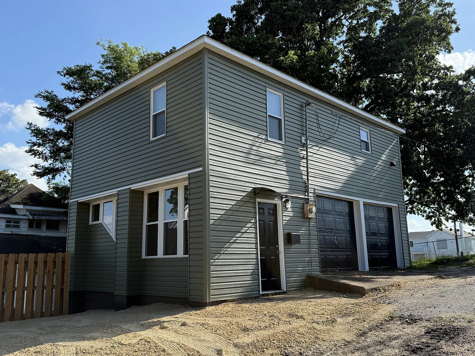 937 Vine Street Rear - 1 — Photo 1
