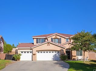 10498 Whitecrown Cir, Corona, CA 92883