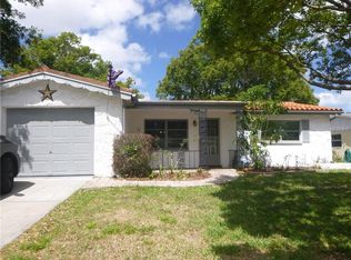 9025 Hunt Club Ln, Port Richey, FL 34668