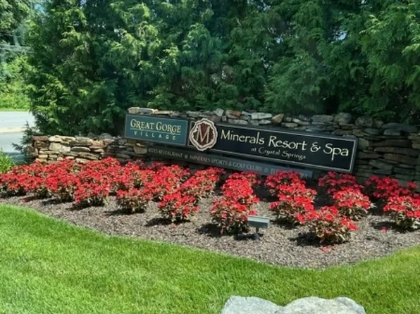 2 Davos Dr #4, Vernon Twp., NJ 07462