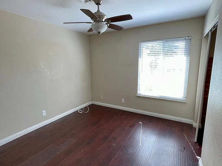 668 Otono Dr — Photo 23