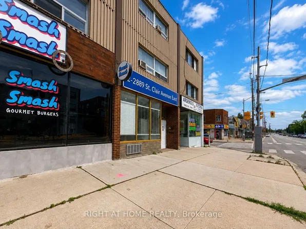 2889 Saint Clair Ave E #C, Toronto, ON M4B 1N5