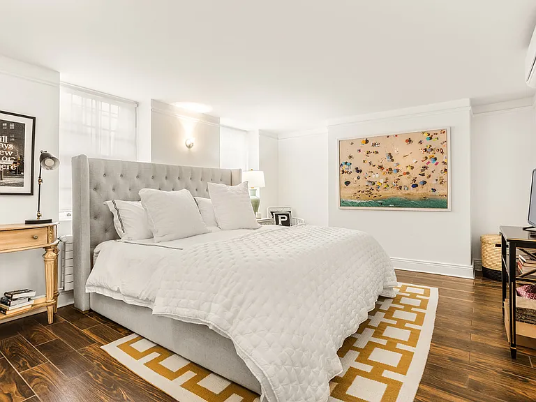 473 Hudson St #1 — Photo 7