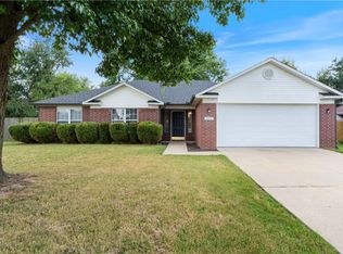 249 Mesa Ave, Springdale, AR 72764