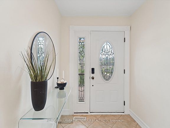 3rd image of 970 Timmins Gdns