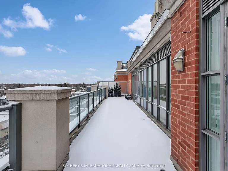 1717 Avenue Rd #604 — Photo 8
