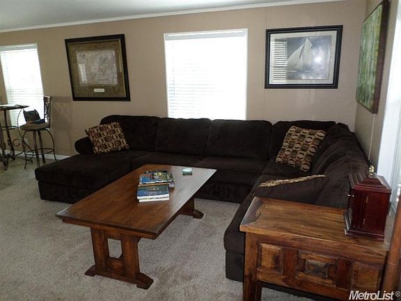 3rd image of 6216 Redcliff Dr