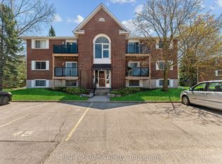 565 Greenfield Ave #310, Kitchener, ON N2C 2P4