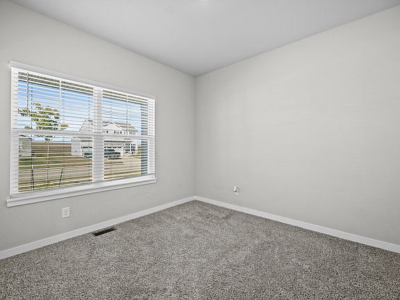 5th image of 2715 NW 44th St