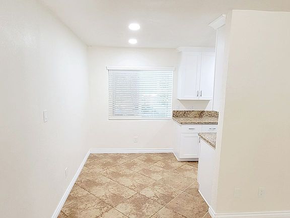 3rd image of 1028 W F St APT A