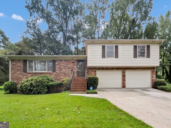 2367 Lake Jodeco Rd, Jonesboro, GA 30236