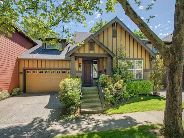916 NE 73rd Ave, Hillsboro, OR 97124