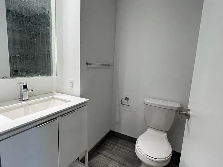 77 Shuter St #3105 — Photo 5