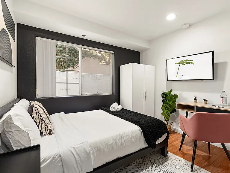 10777 Ashton — Photo 80