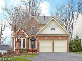 6822 Moly Dr, Falls Church, VA