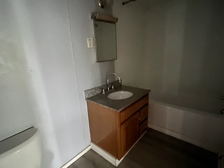 322 Waldo St #2B — Photo 7