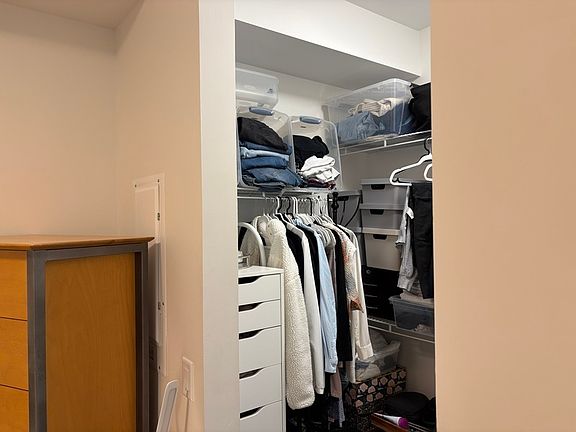 4th image of 320 Mills Rd #17