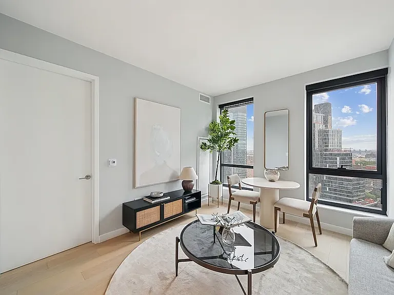 567 Fulton St #20A — Photo 2