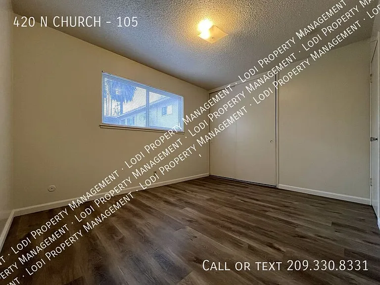 420 N Church St #105 — Photo 10