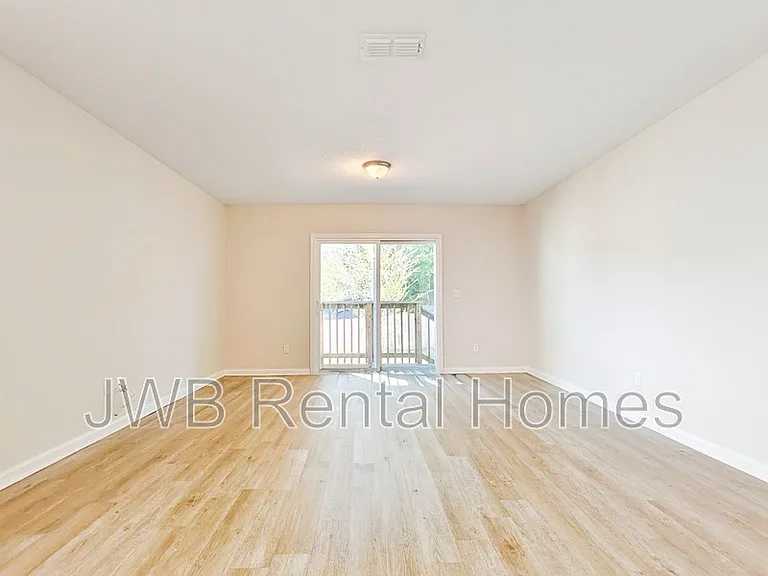 7959 India Ave — Photo 6
