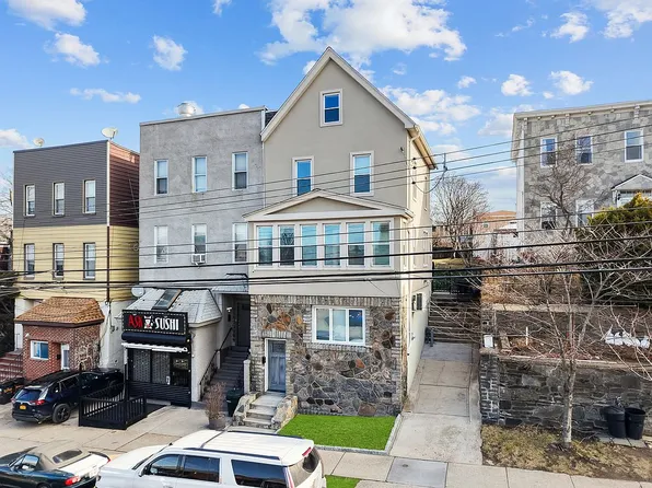 52-19 69th St, Maspeth, NY 11378