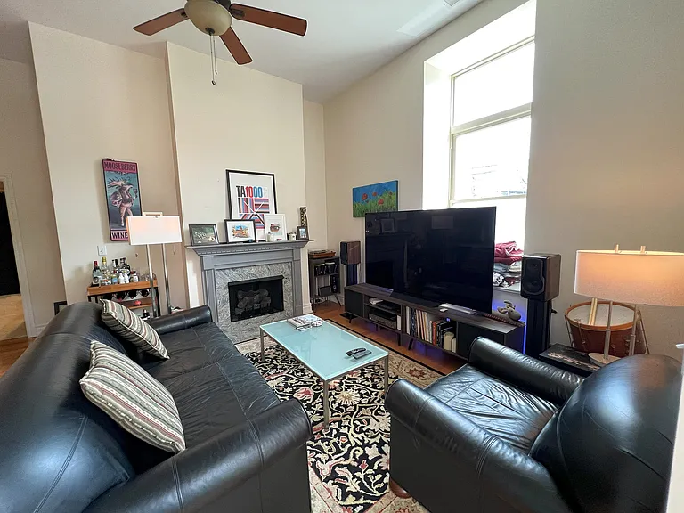1470 W Carmen Ave #104 — Photo 10