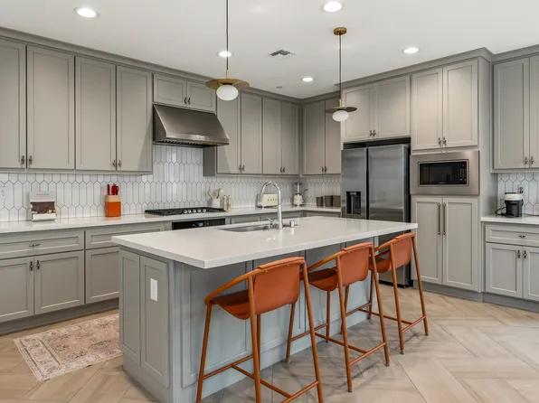 133 E Frost Dr, Mountain House, CA 95391