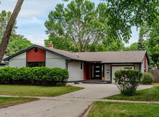 1328 18th Ave S, Moorhead, MN 56560