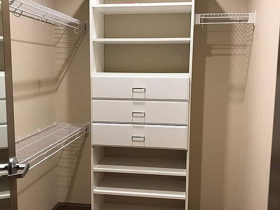 5th image of 785 Wyoming Ave #201