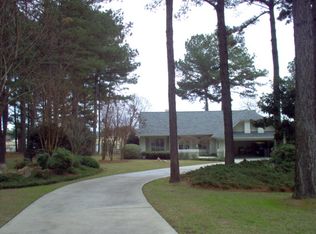 1863 Baymeadows Dr, Douglas, GA 31535