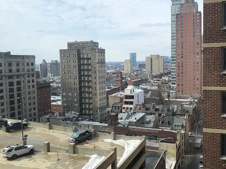 1420 Locust St #15H — Photo 18