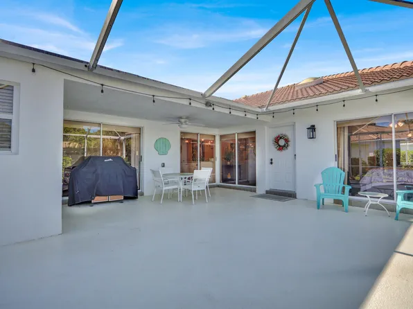 9701 Chapman Oak Court, Palm Beach Gardens, FL 33410