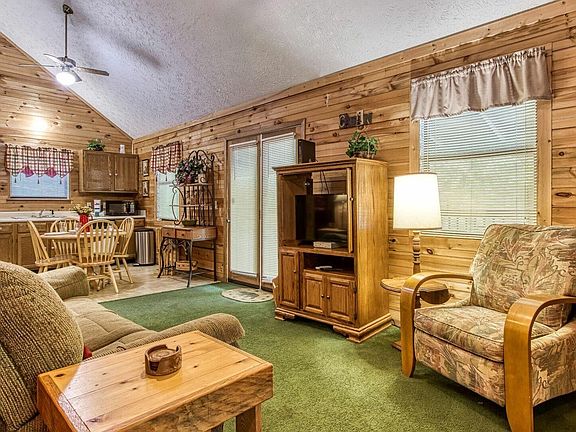 3rd image of 1729 Austin View Way