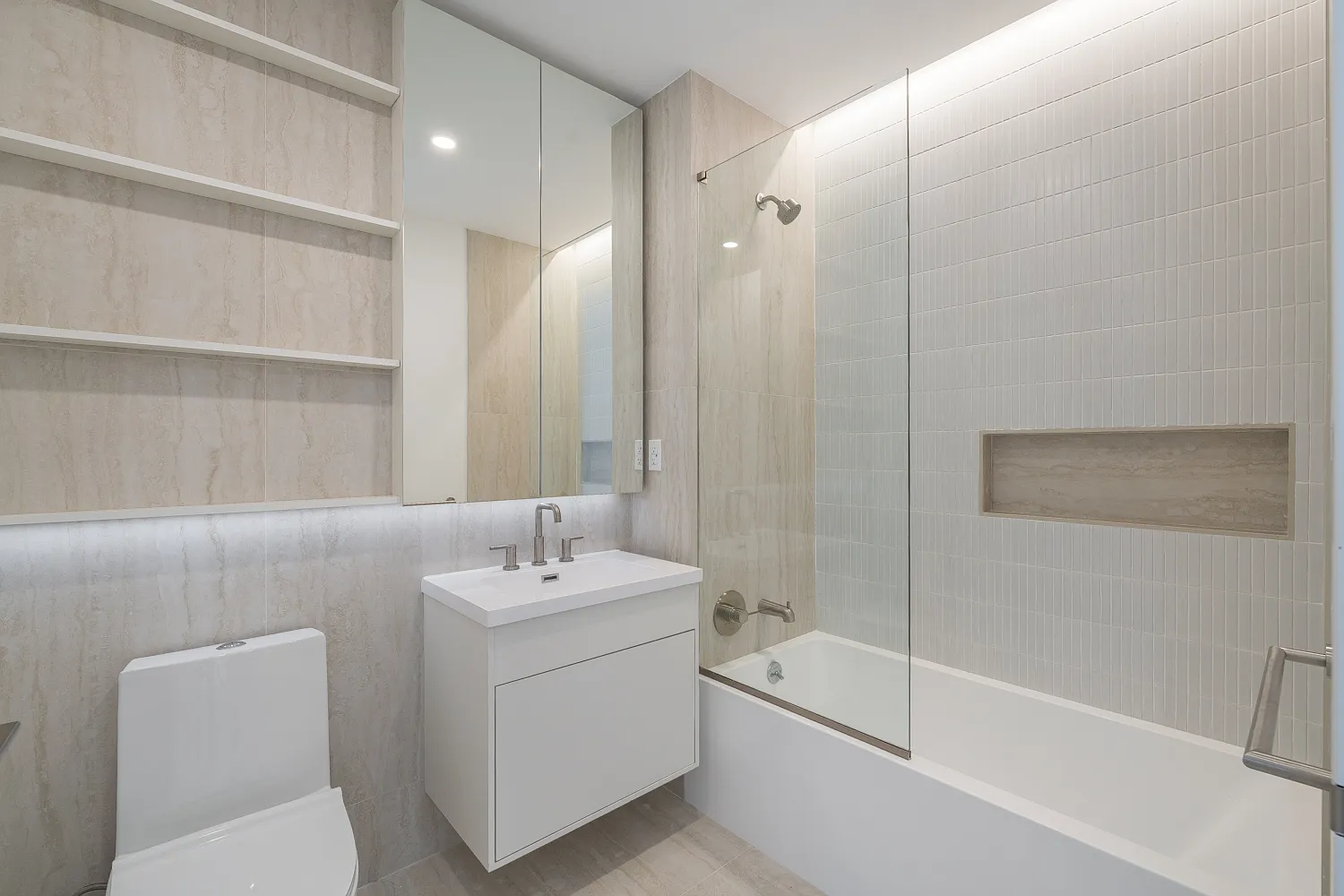 527 Grand Avenue — Photo 4