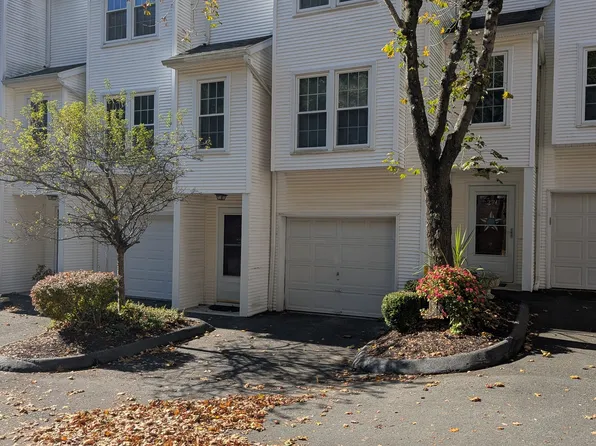 380 Hitchcock Road #272, Waterbury, CT 06705