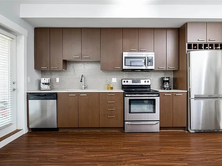 2473 Atkins Ave #308 — Photo 1