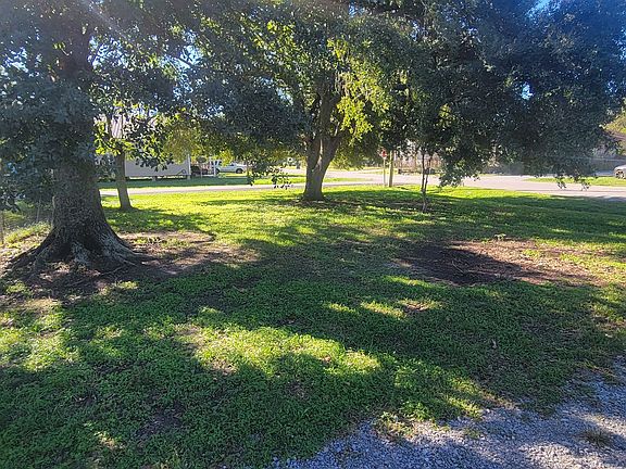 2nd image of 611 American Legion Dr