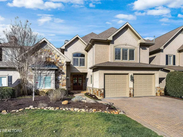 1045 Water Place Way, Knoxville, TN 37922