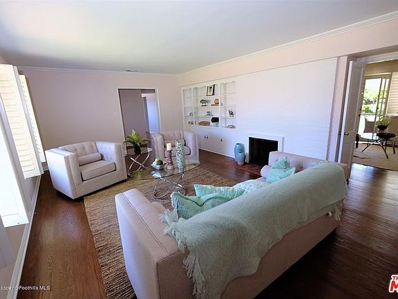 2nd image of 2805 Shakespeare Dr