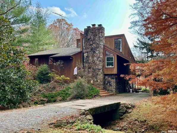 61 Schack Rd, Murphysboro, IL 62966