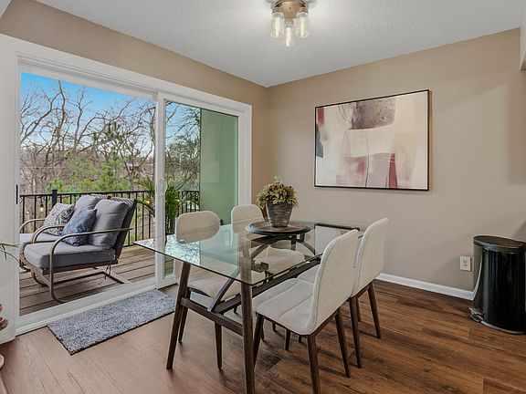 5th image of 804 S Fairview Rd APT B8