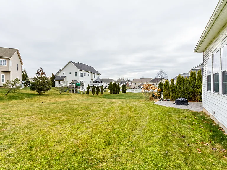 9 Chriswell Ln — Photo 39