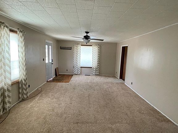 4th image of 308 N Freeland St