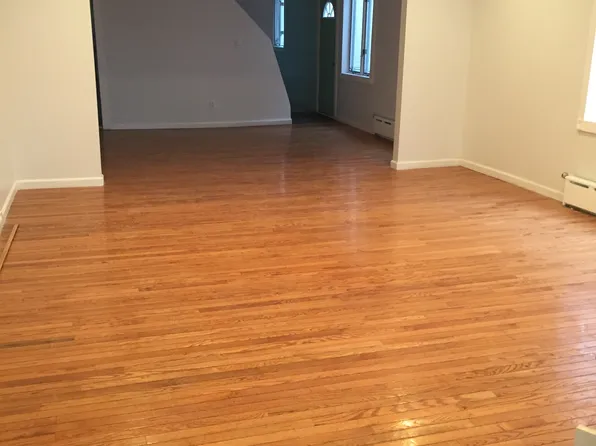 2179 Ocean Pkwy, Brooklyn, NY 11223