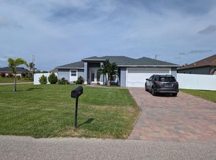 1218 SW 10th Pl, Cape Coral, FL 33991